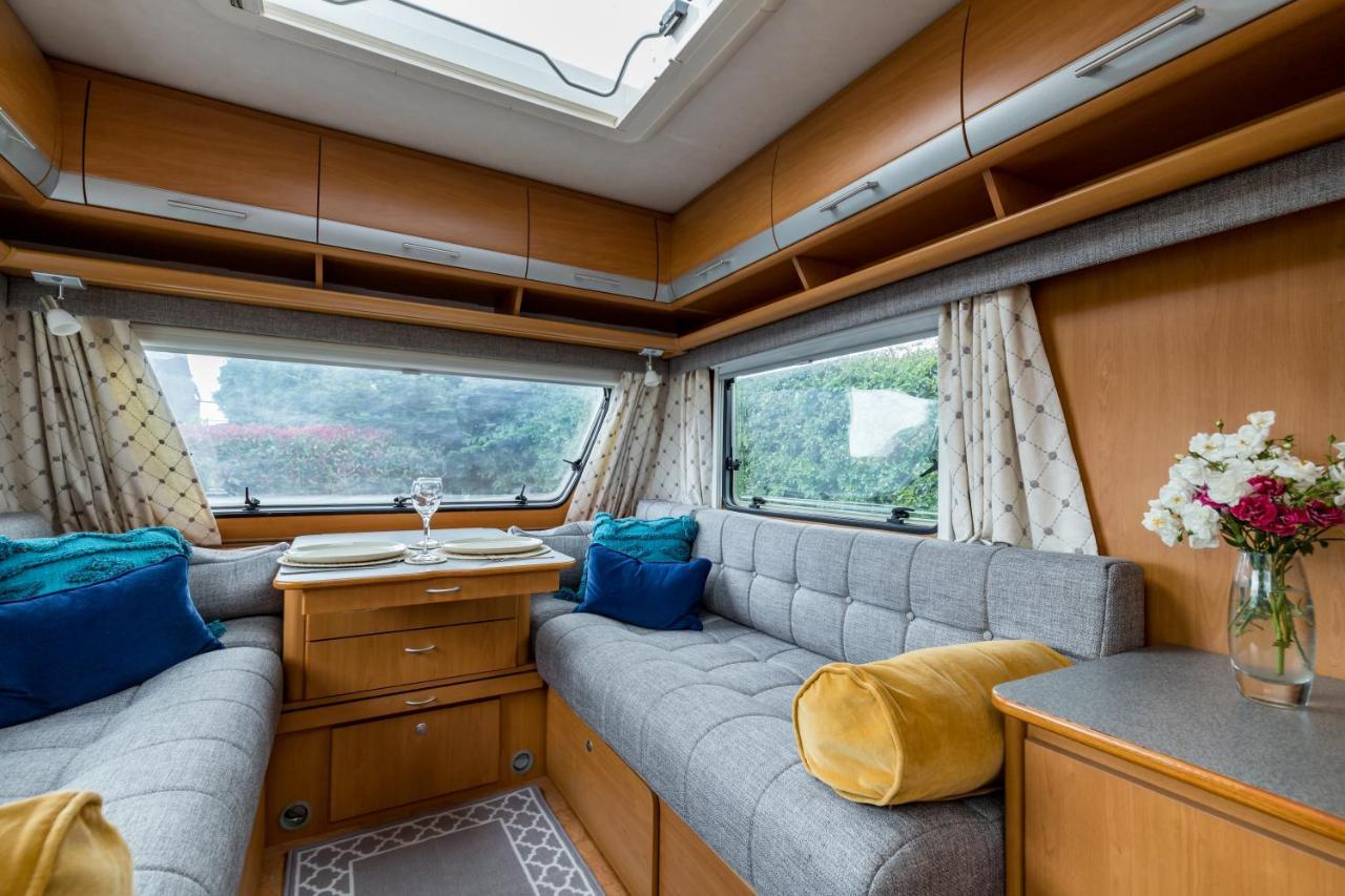 Cosy Caravan On Luxury Campsite Hulme End Zewnętrze zdjęcie